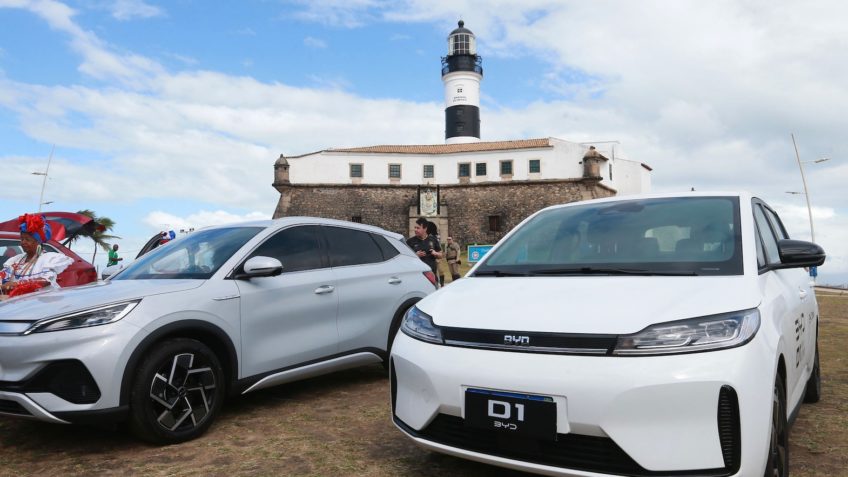 Venda de carros elétricos no Brasil cresce 91% em 2023